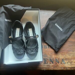 CHANEL black Maryjane flats